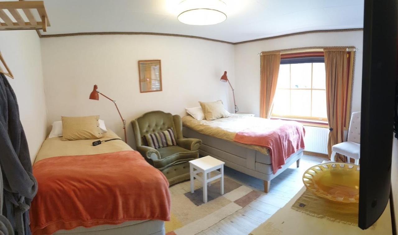 Woodstock B & B Studios Bålsta Εξωτερικό φωτογραφία